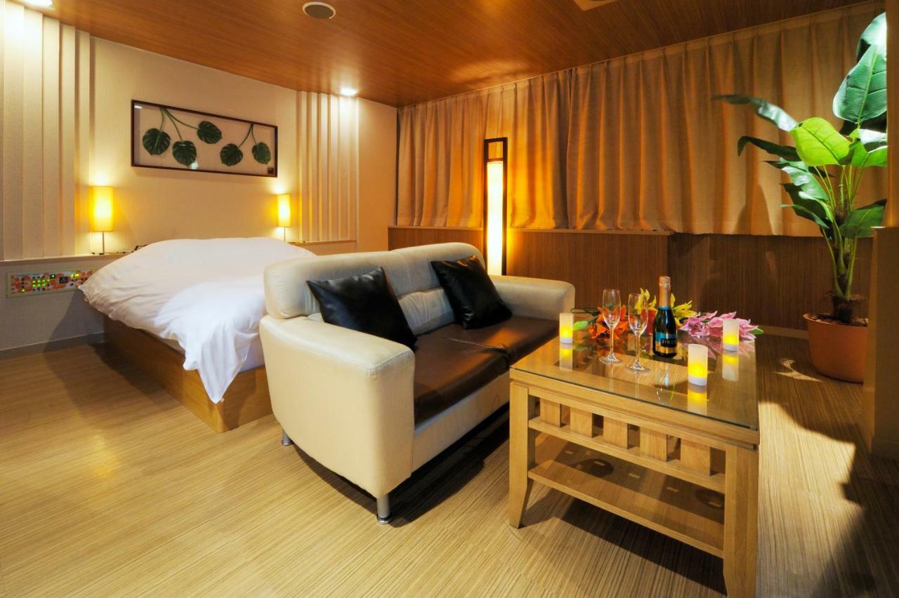 Hotel Sol (Adults Only) فوكوكا المظهر الخارجي الصورة