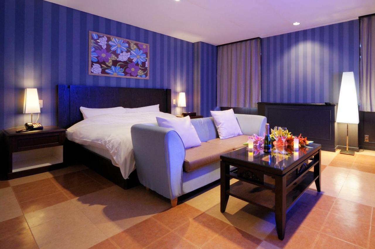Hotel Sol (Adults Only) فوكوكا المظهر الخارجي الصورة